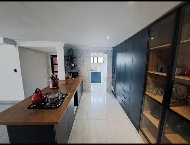 3 BEDROOM HOUSE FOR SALE IN HEUWELOORD